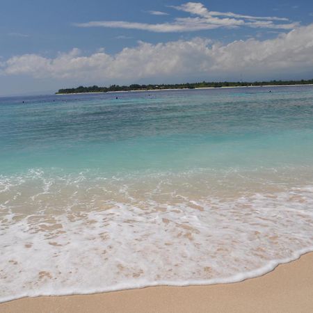 Wah Danima Resort & Restaurant Gili Trawangan Bagian luar foto