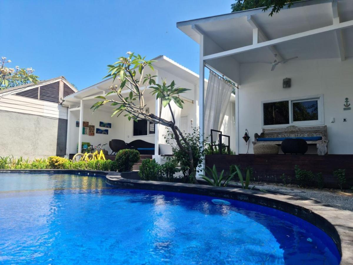 Wah Danima Resort & Restaurant Gili Trawangan Bagian luar foto