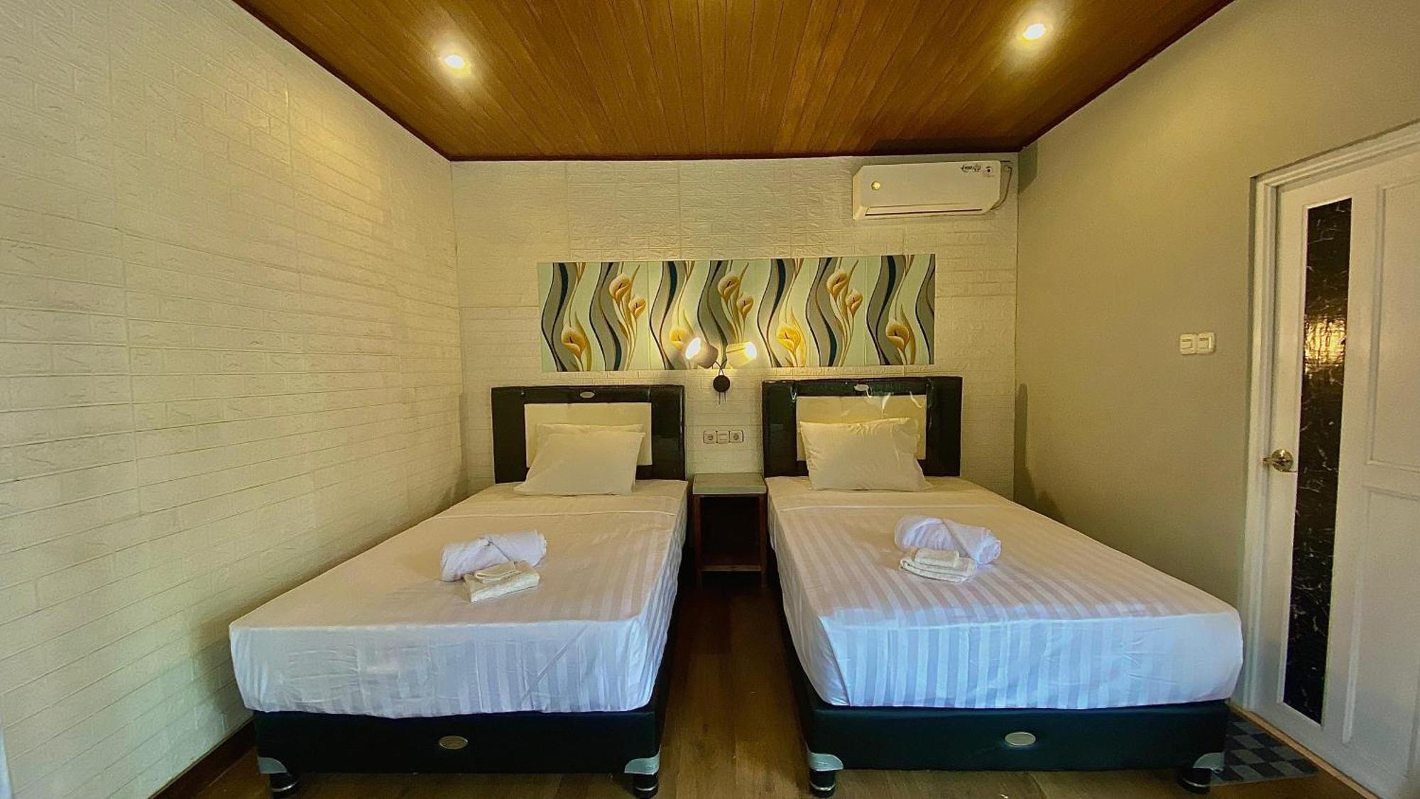 Wah Danima Resort & Restaurant Gili Trawangan Bagian luar foto