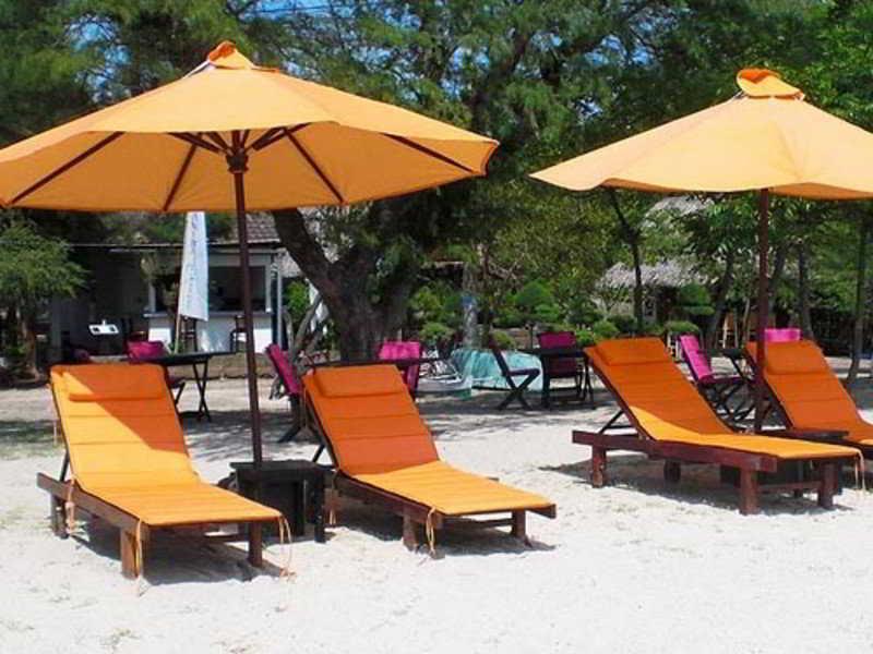Wah Danima Resort & Restaurant Gili Trawangan Bagian luar foto
