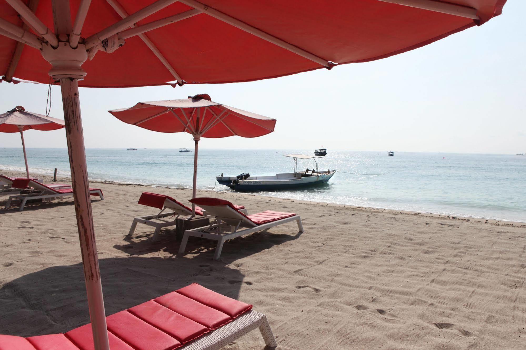 Wah Danima Resort & Restaurant Gili Trawangan Bagian luar foto