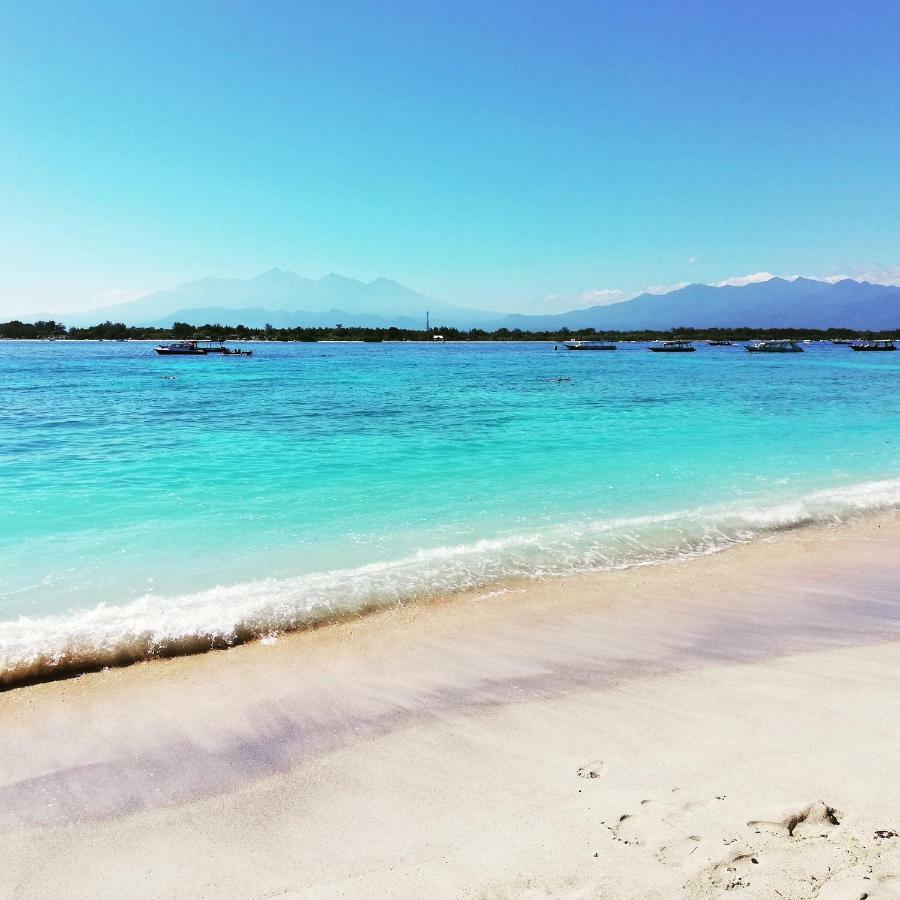 Wah Danima Resort & Restaurant Gili Trawangan Bagian luar foto